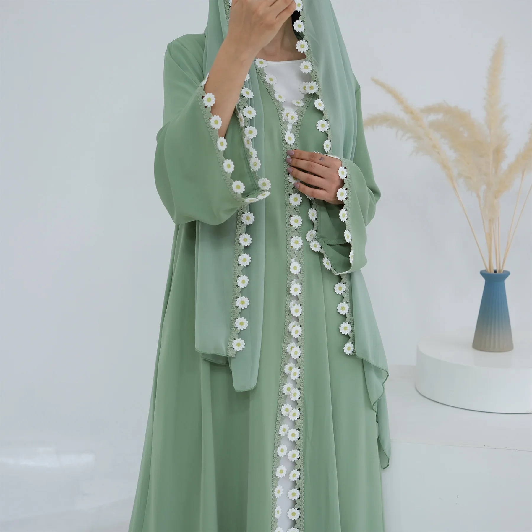 フラワードバイアバヤトルコカフタン女性用ドレスムスリムパーテ - Embroidery Kebaya のレビューと価格